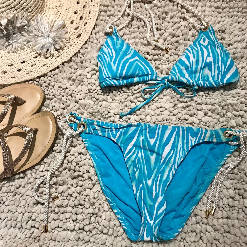 VIX Paula Hermanny Bikini Aqua & White Zebra Print w/ White Cord Ties Gold Caps